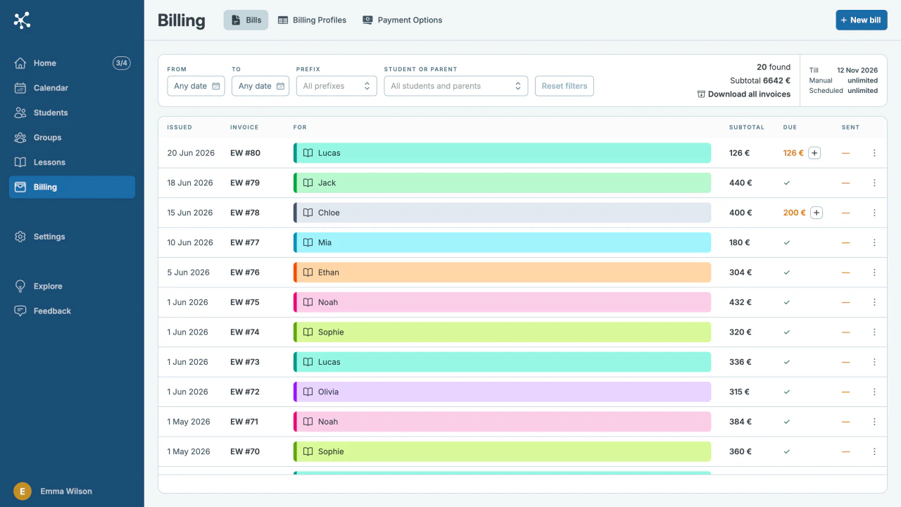 Invoices screen in Skedum